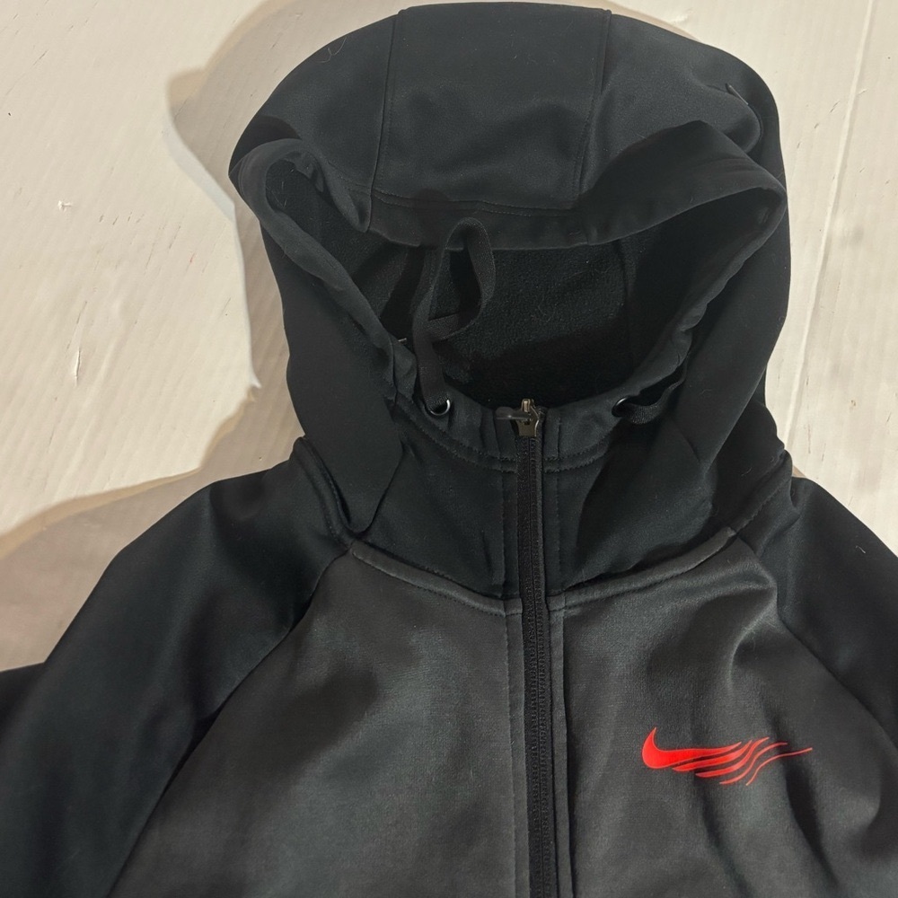 Nike M NK THRMA FZ HD ENERGY SC Hooded Sweatshirt
Size Medium - Picture 5 of 10